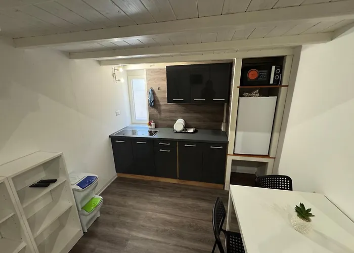 Pensión Lime - Bamboo Alguer